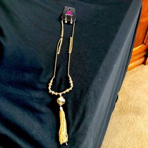 3 FOR &15🔥Necklace With Matching Earrings